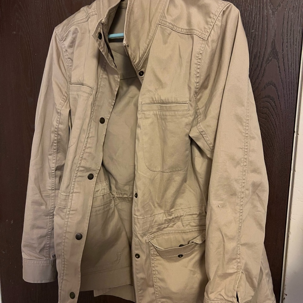 LL bean women’s medium utility jacket in khaki